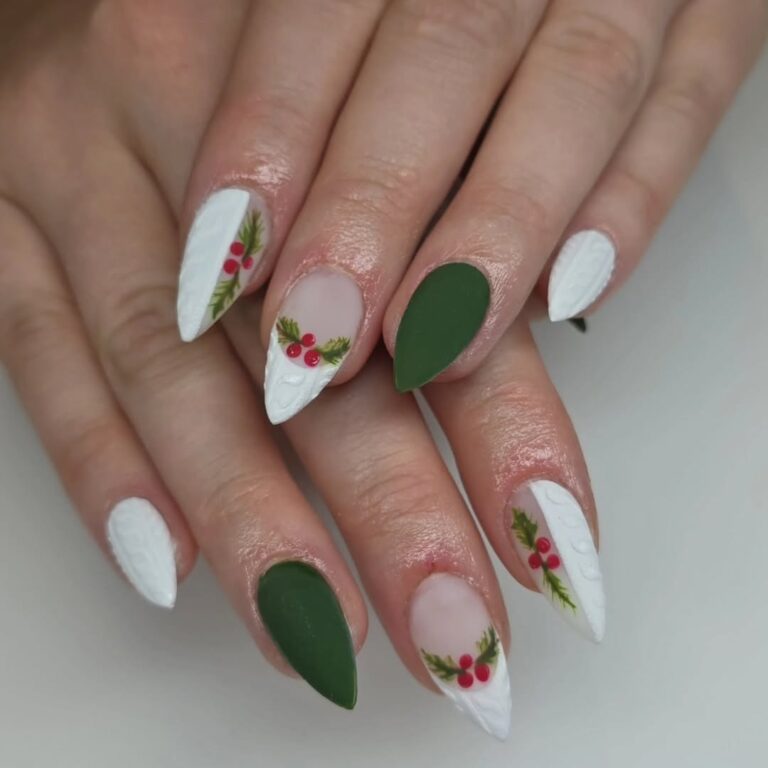 christmas nails