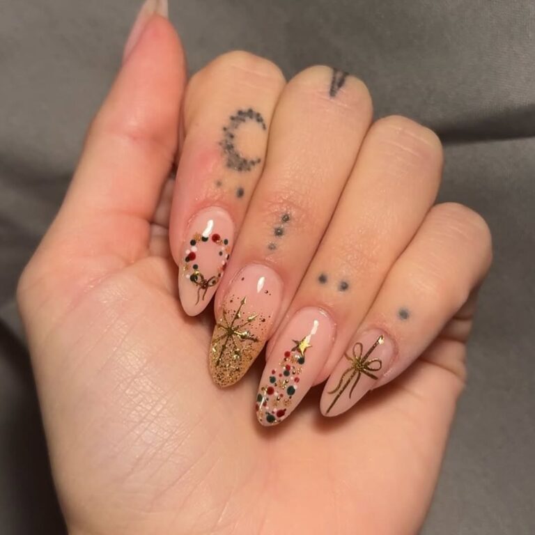 Christmas Holiday Nail Designs