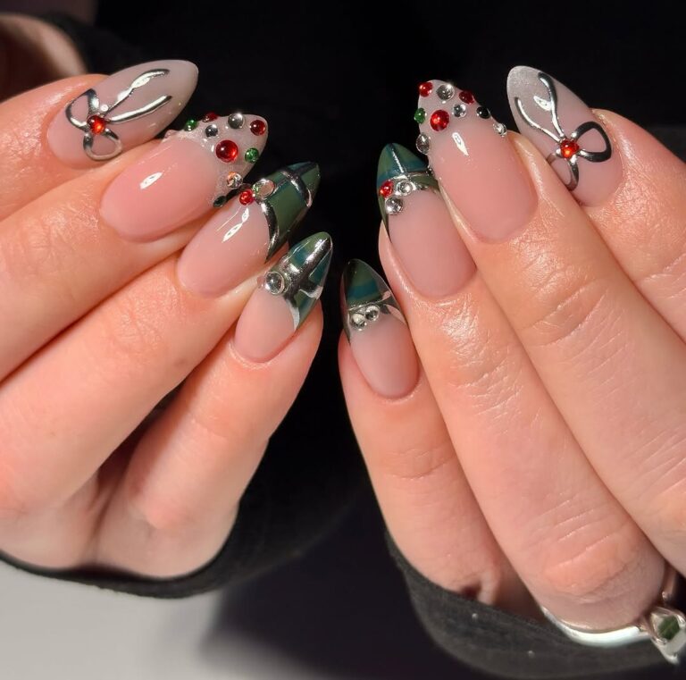 Christmas Holiday Nail Designs
