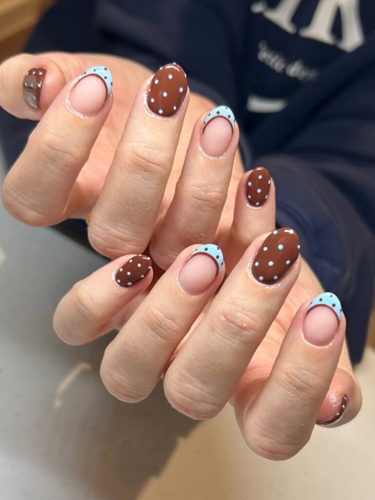 polka dot nails