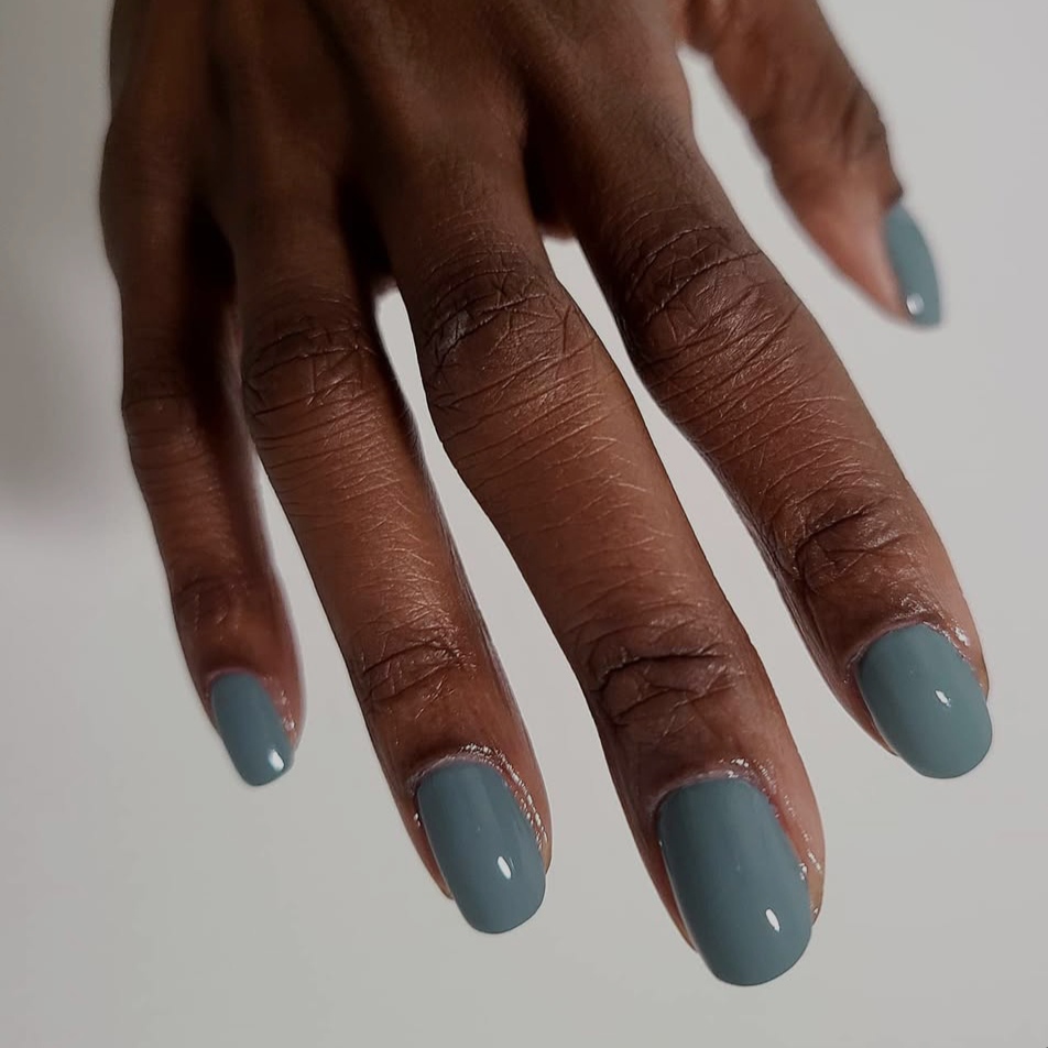 ash blue nails