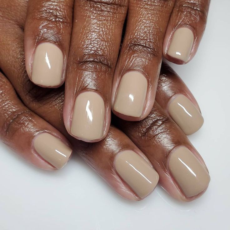 Summer nail colors for dark skin