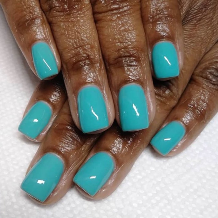 Summer nail colors for dark skin