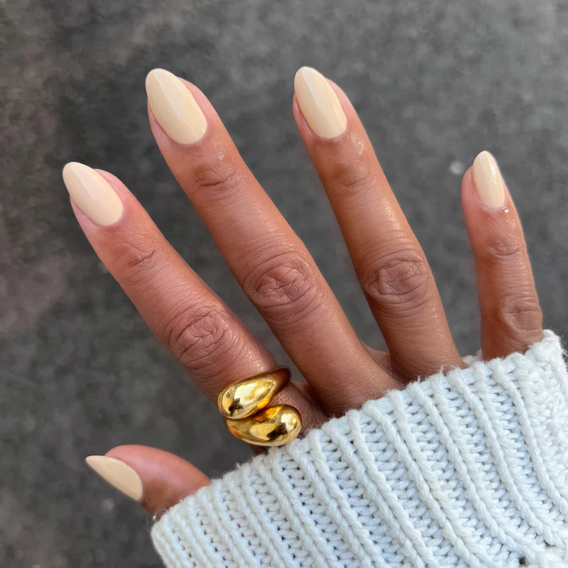 neutral nail colors for dark skin