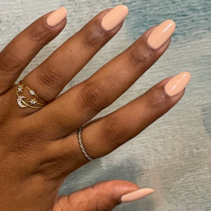 neutral nail colors for dark skin