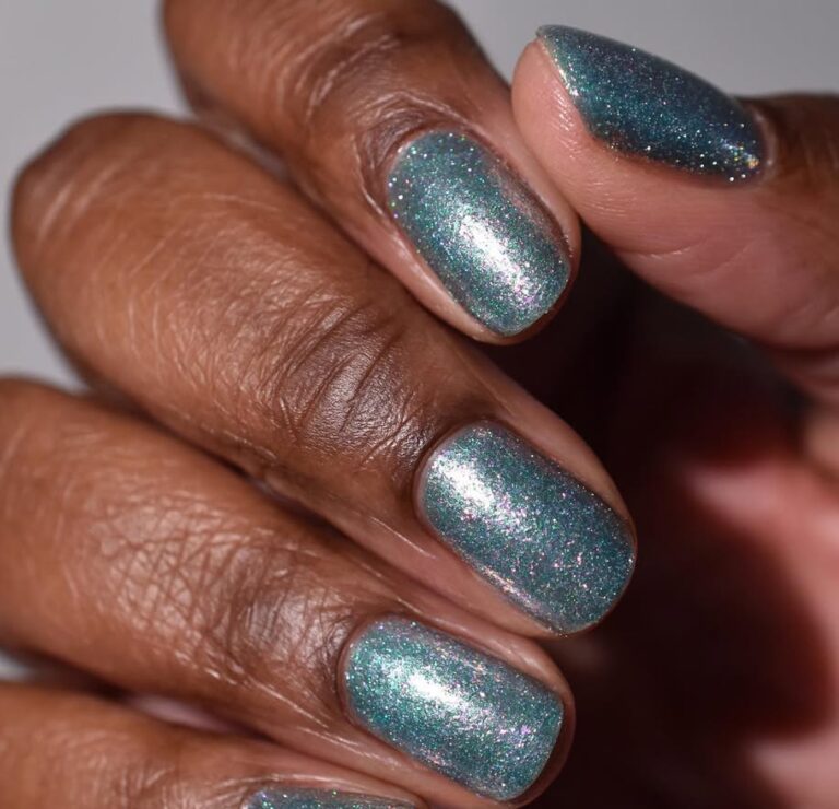 Glitter nail colors for dark skin