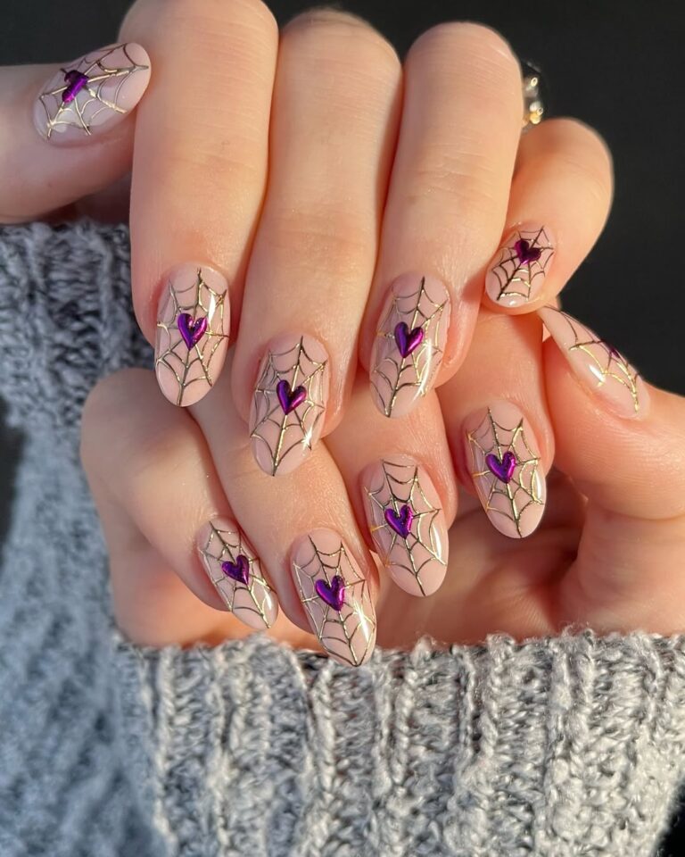 beautiful Halloween nails